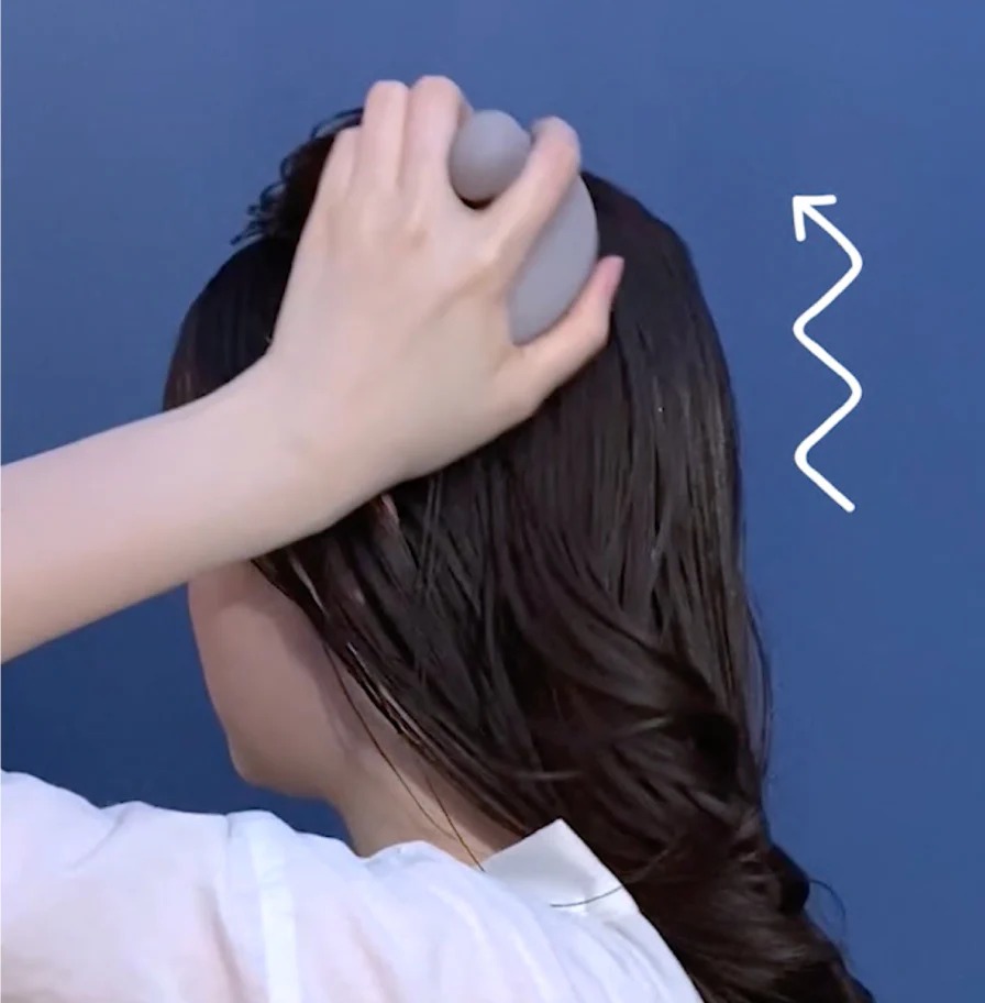 スキャルプシェイクブラシ | john masters organics