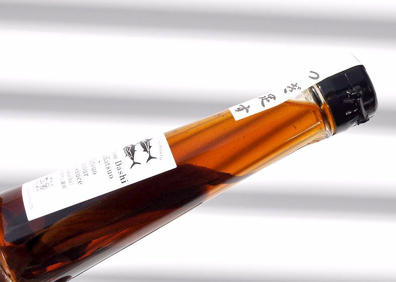 つぎ足す鰹だし 醤油・酢3本セット | SHIMANTO DOMEKI CO.,LTD.