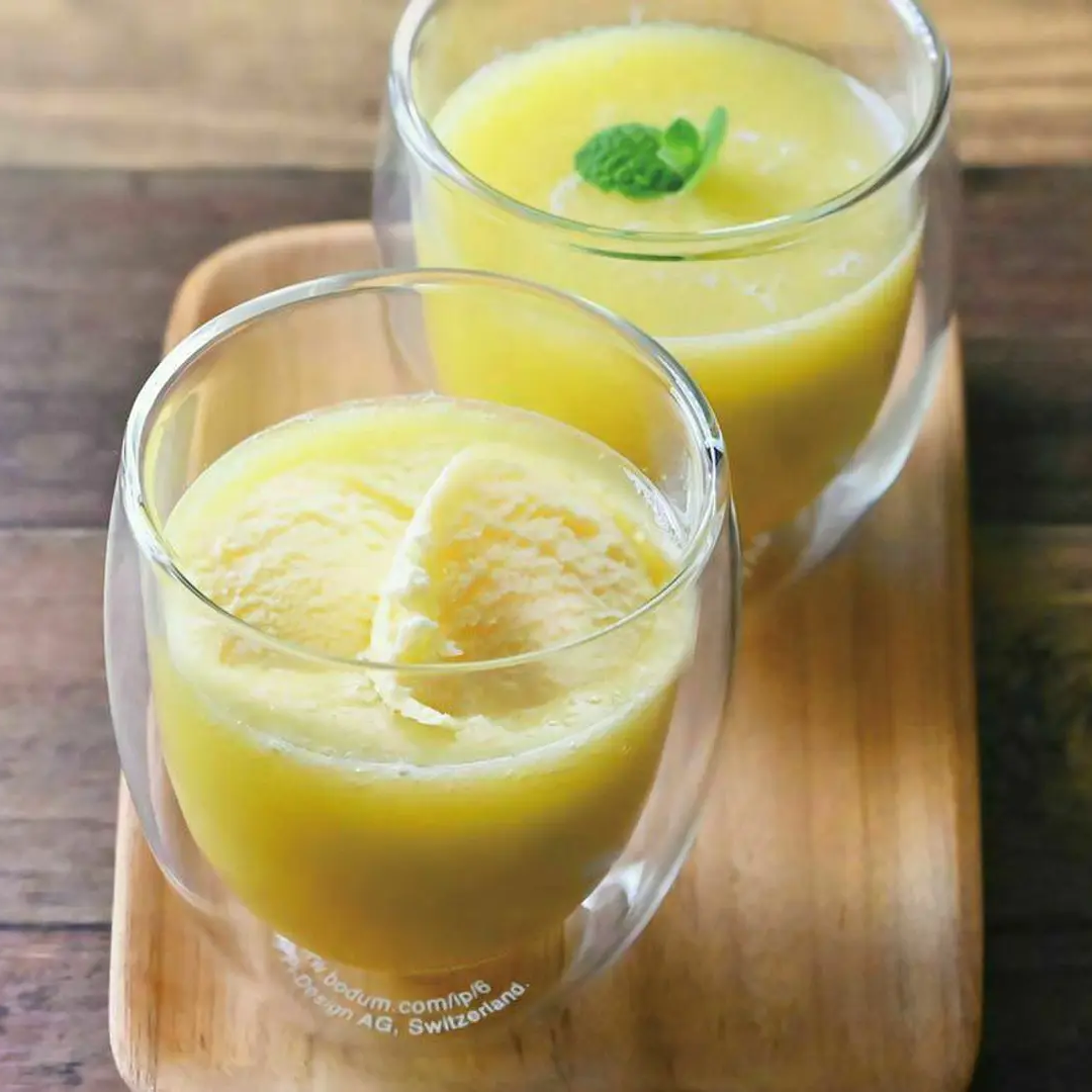 生搾り完熟マスクメロンピューレとバニラアイスのセット | 一果相伝