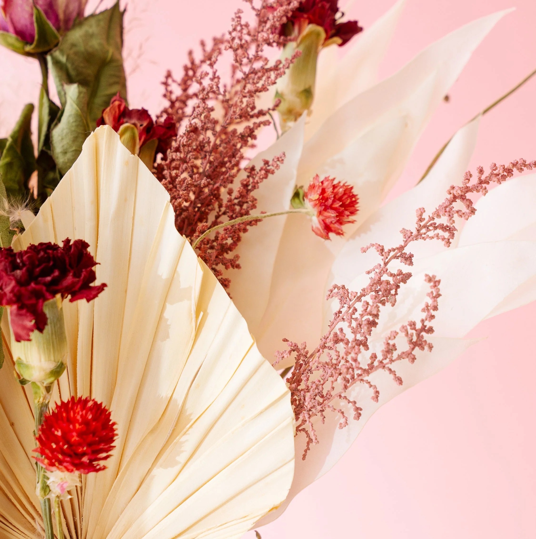 【母の日】花瓶に飾れる ドライフラワーの花束 | AND PLANTS