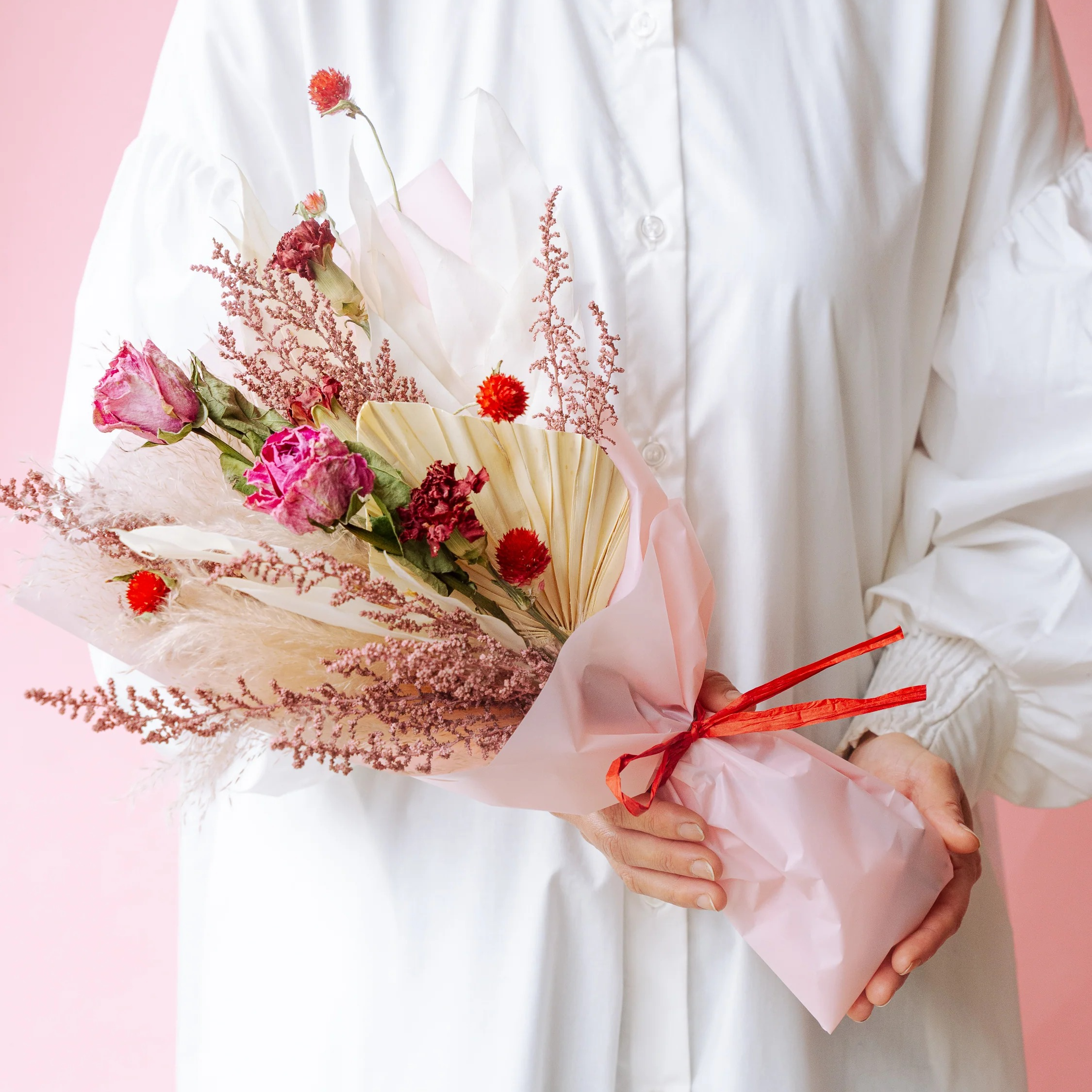 【母の日】花瓶に飾れる ドライフラワーの花束 | AND PLANTS