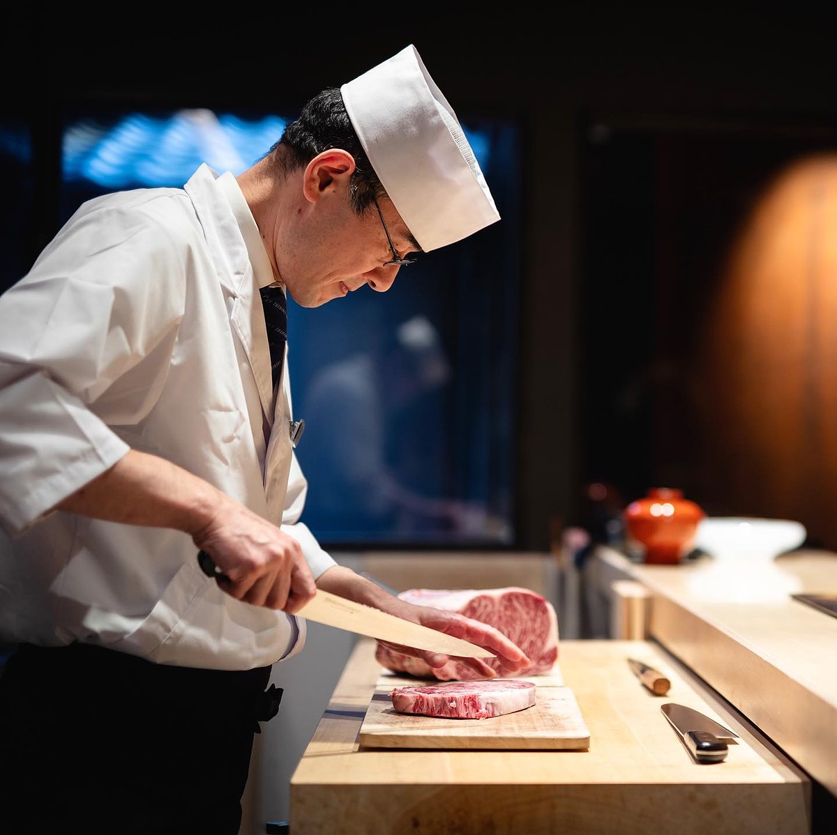 Art Beef Gallery／近江牛A5ランク ロース 300g  歌舞伎連獅子  | ひょうたんや